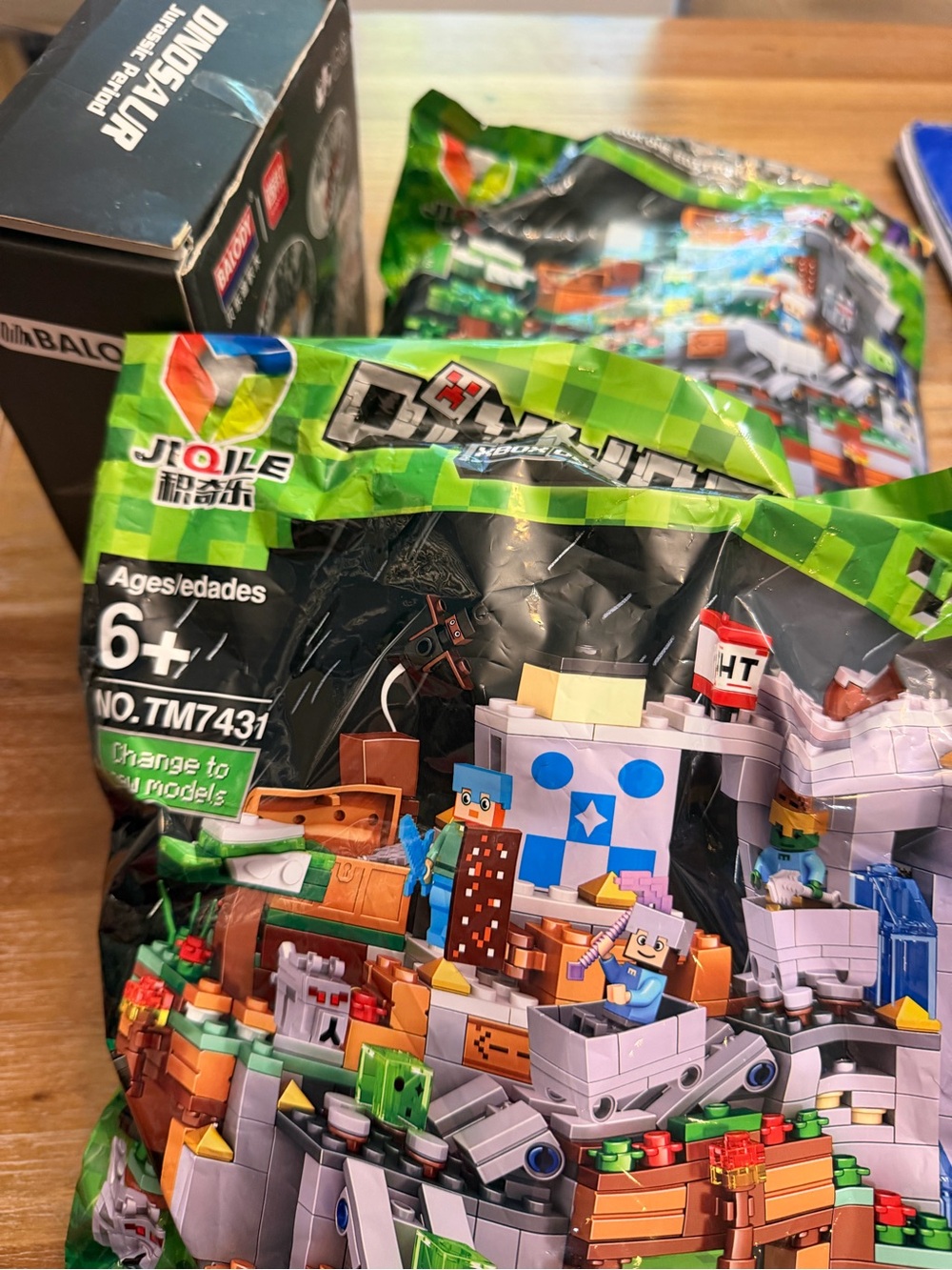 Minecraft style Green Castle Adventure Building Blocks Playsets and dinosaur set